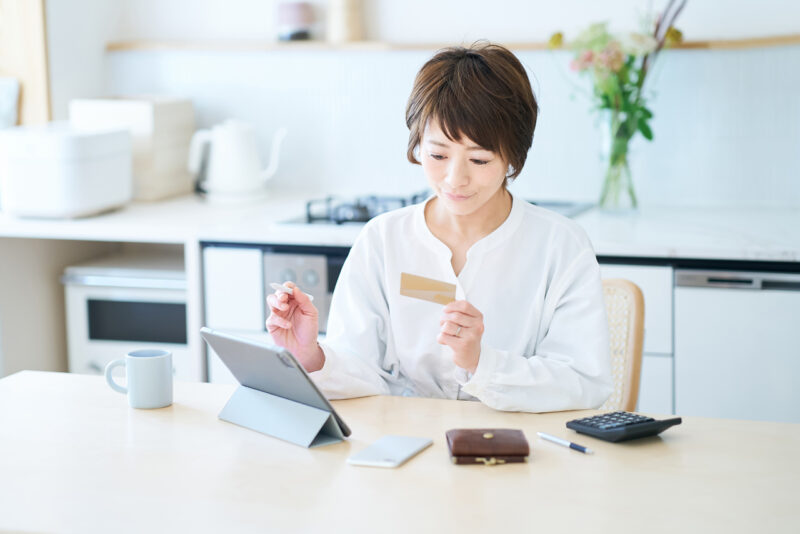 カードローン 女性 おすすめ