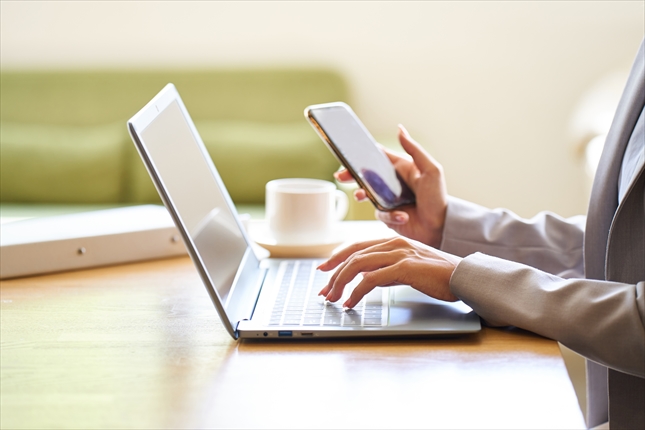 セブンカード・プラスは初心者にもおすすめ！　クレジットカードナビ