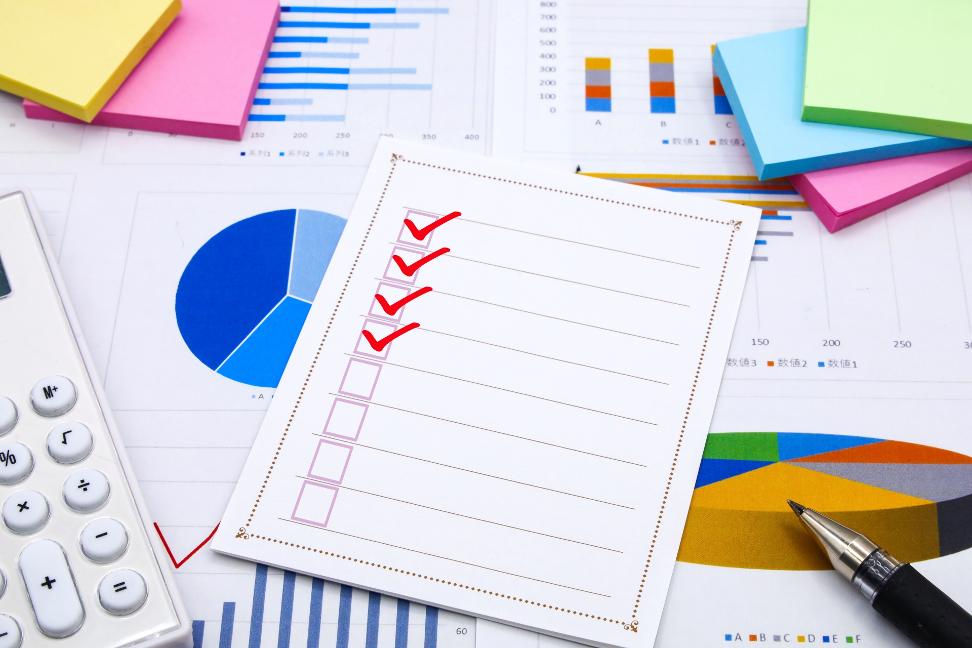 セゾンカードインターナショナルの特徴とカードを作るために必要なもの　クレジットカードナビ