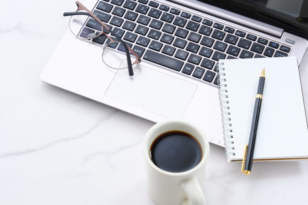 ミニオンズデザインならイオンカードセレクト　クレジットカードナビ